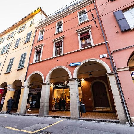Morgana Sotto Le Torri Centro Storico Apartment Bologna Bagian luar foto
