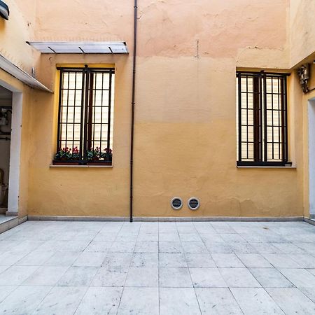Morgana Sotto Le Torri Centro Storico Apartment Bologna Bagian luar foto